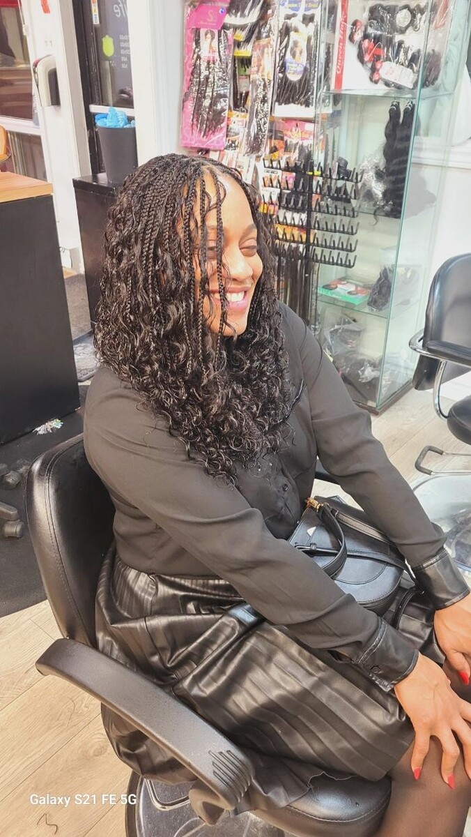 Images Francine cheveux d'or, tresses africaines