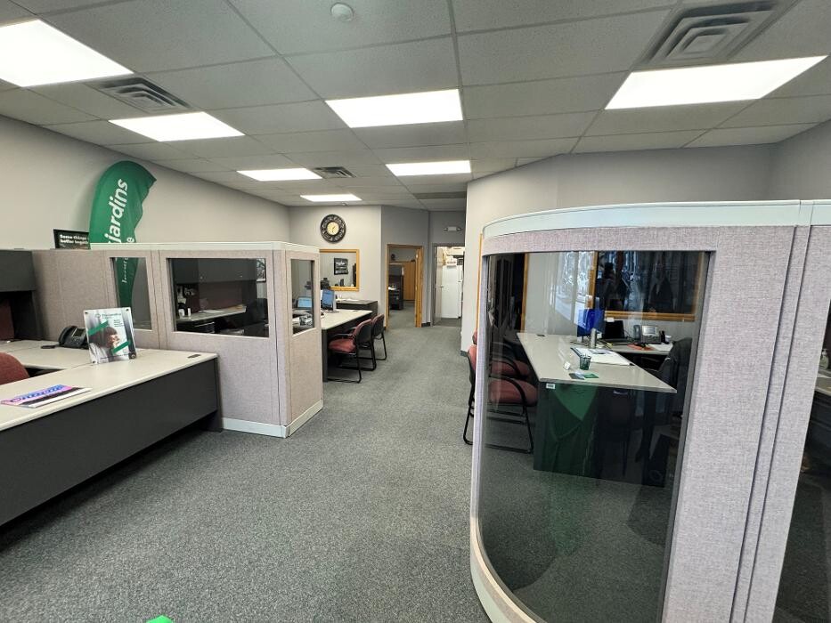 Images Alan Hillman Desjardins Insurance Agent
