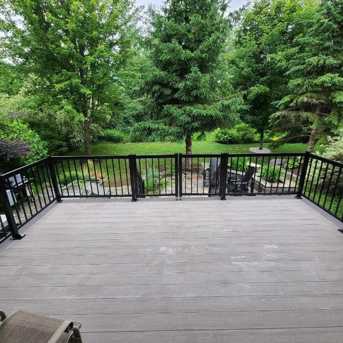 Images Ottawa Deck and Rail