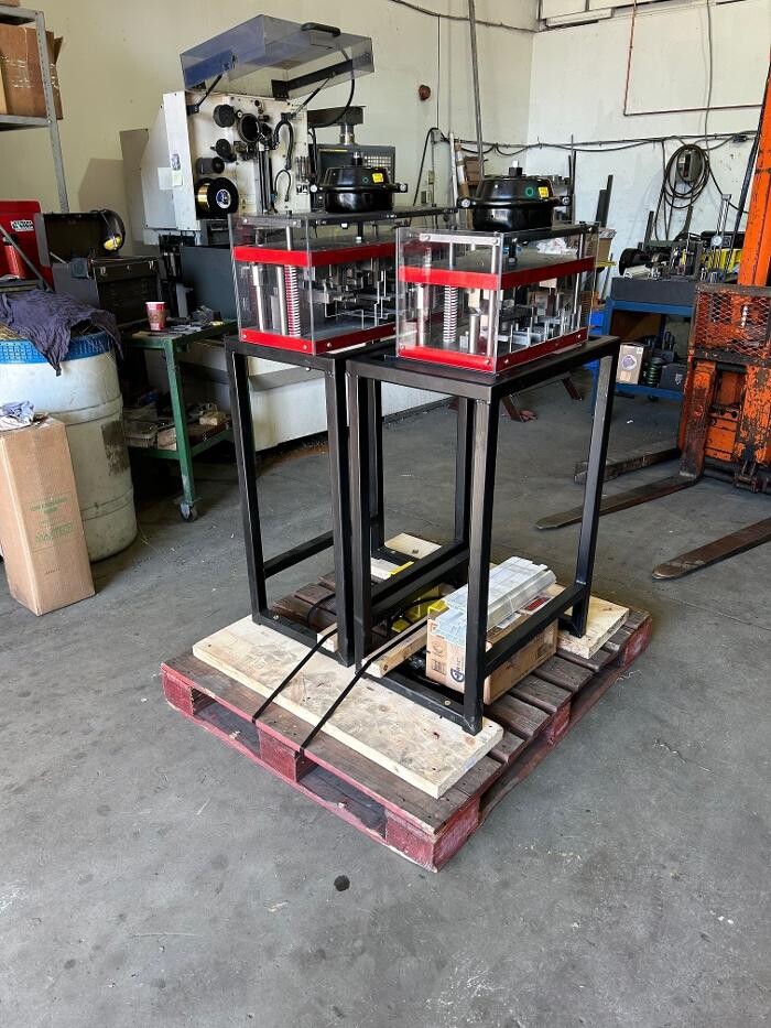 Images Poinçons Mirabel