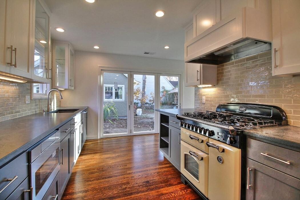 Images YYC Renovations