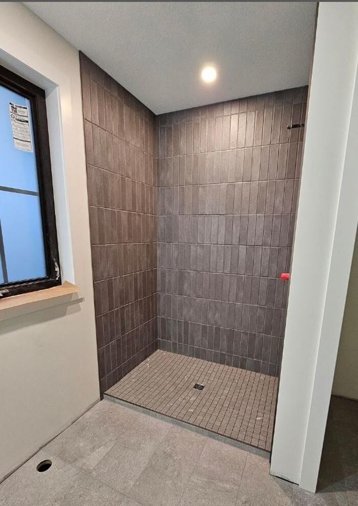 Images N Tiling