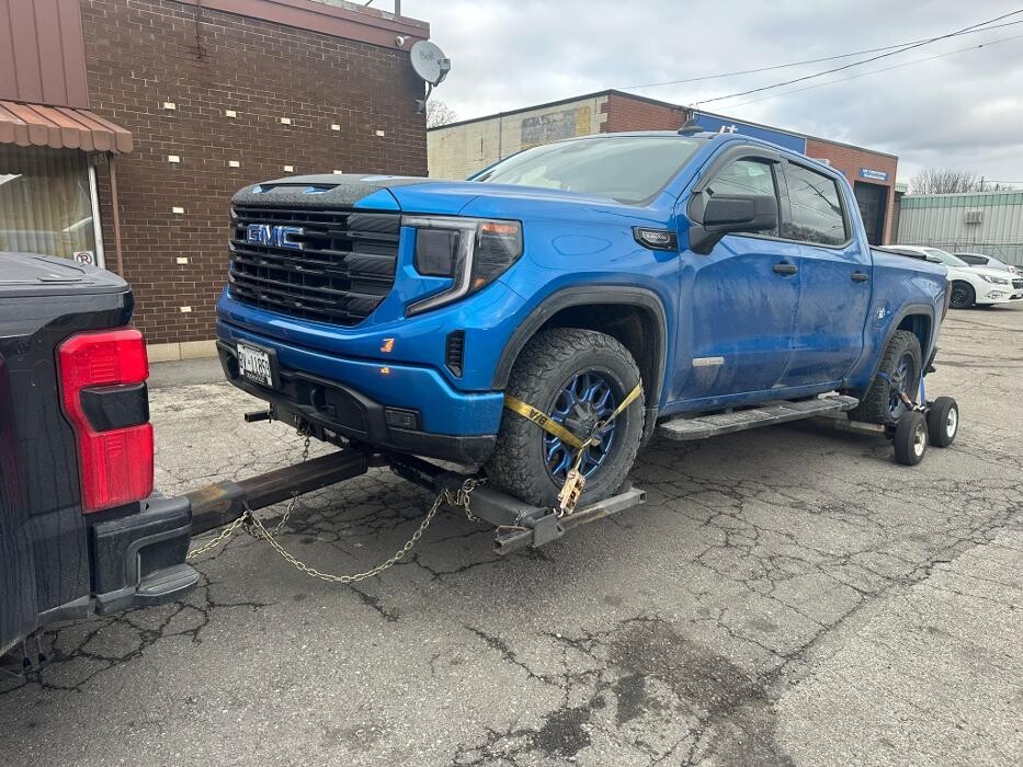 Images Stefano's Towing Inc