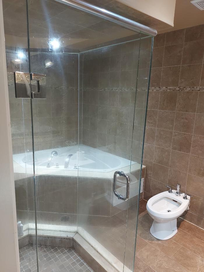 Images Artina Contracting Inc