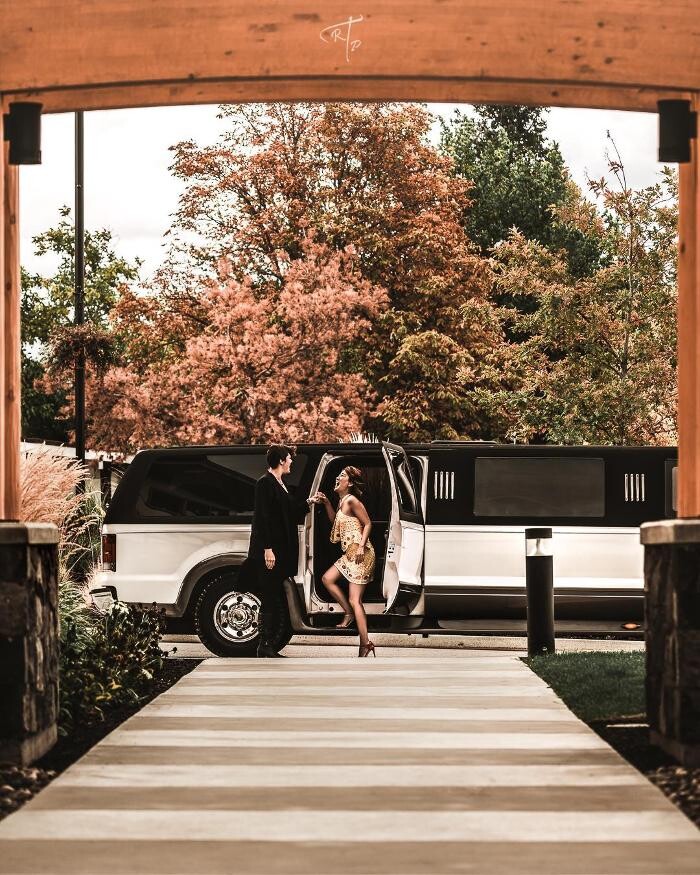 Images Kelowna Limo Service (Enchanted Limo)