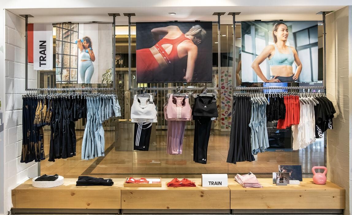 Images adidas Store Toronto