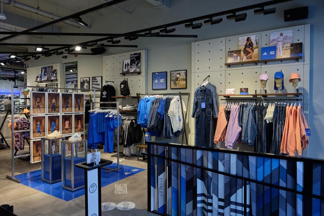 Images adidas Originals Store Montreal