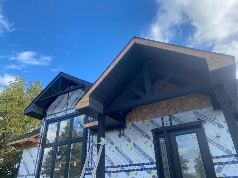 Images OC Licensed Carpenter