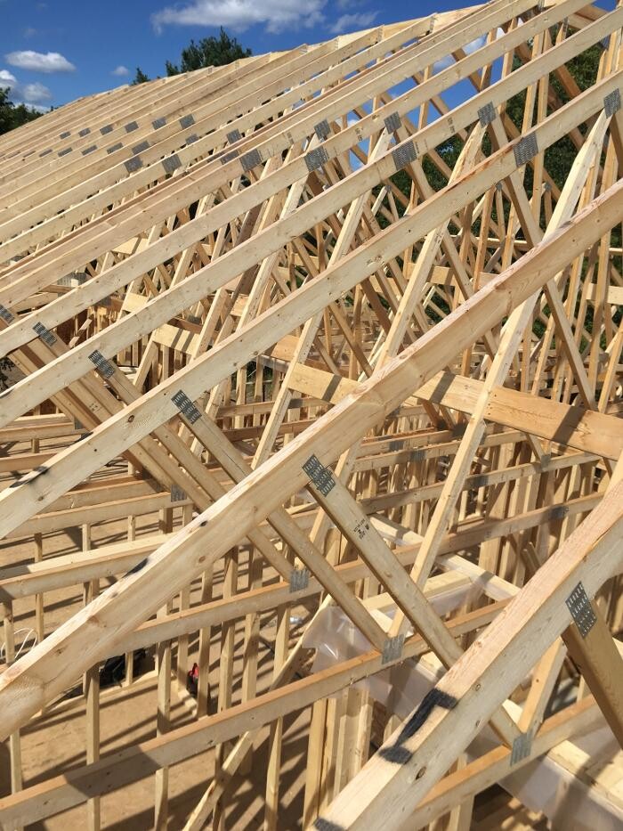 Images OC Licensed Carpenter