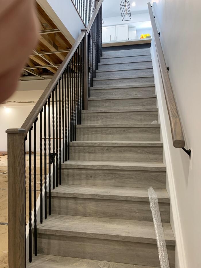 Images OC Licensed Carpenter