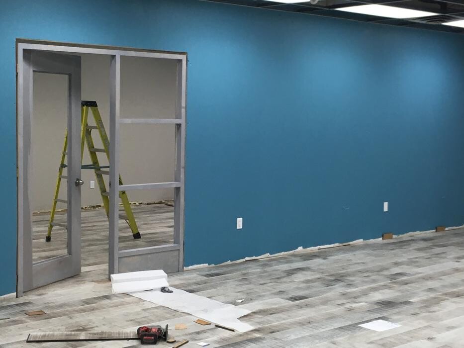 Images OC Licensed Carpenter