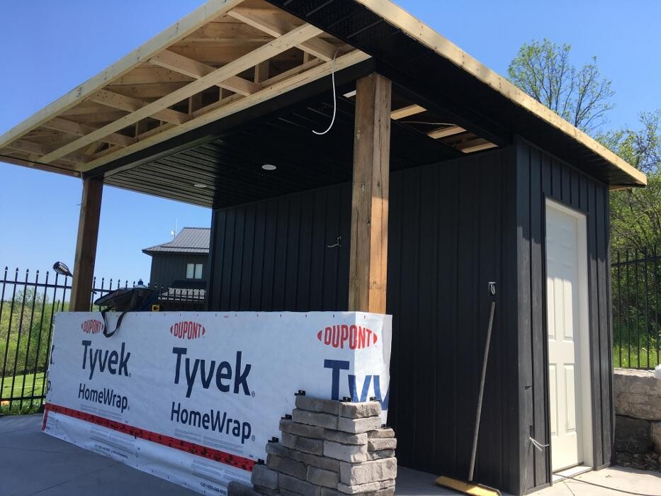 Images OC Licensed Carpenter