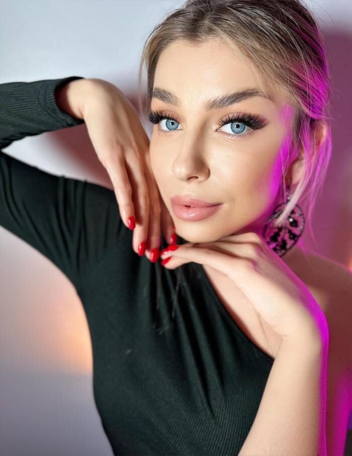 Images Lash Pro Studio | Eyelash Extensions, Brow Lamination & Training
