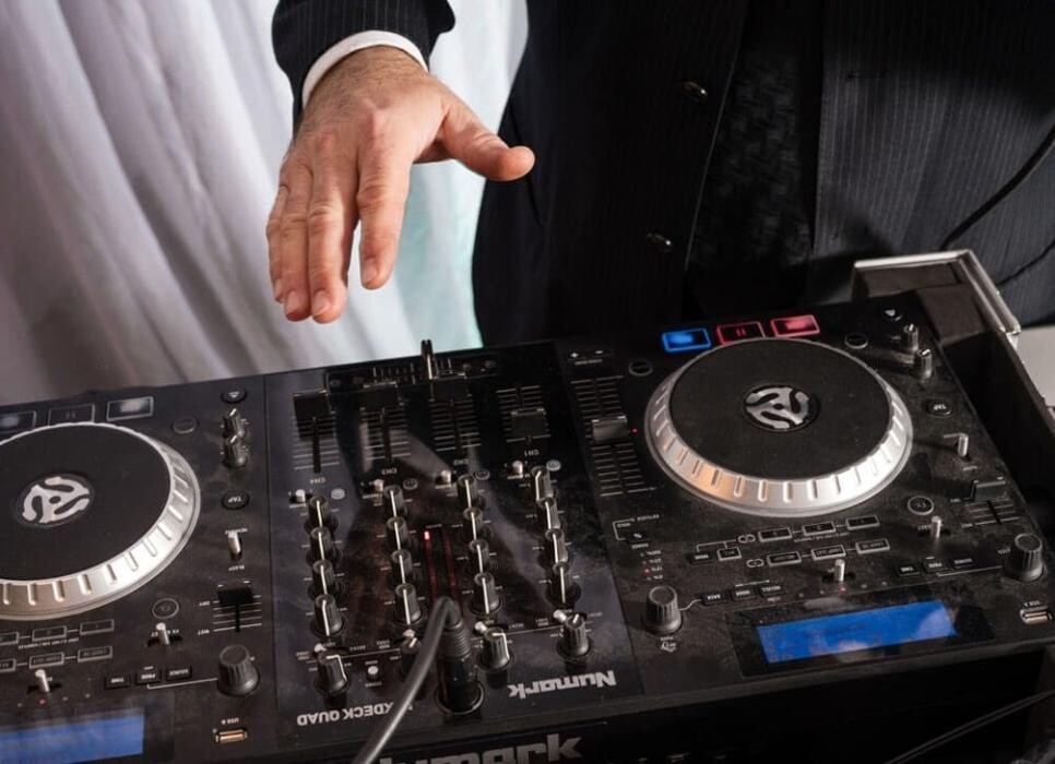 Images The Professionals Events & Entertainment