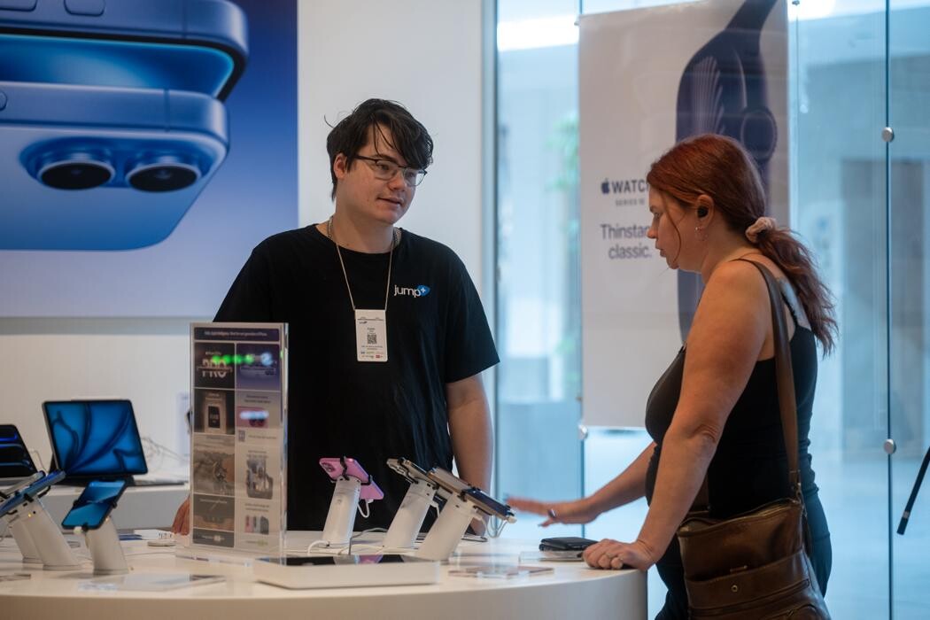 Images Jump+ | Apple Premium Partner