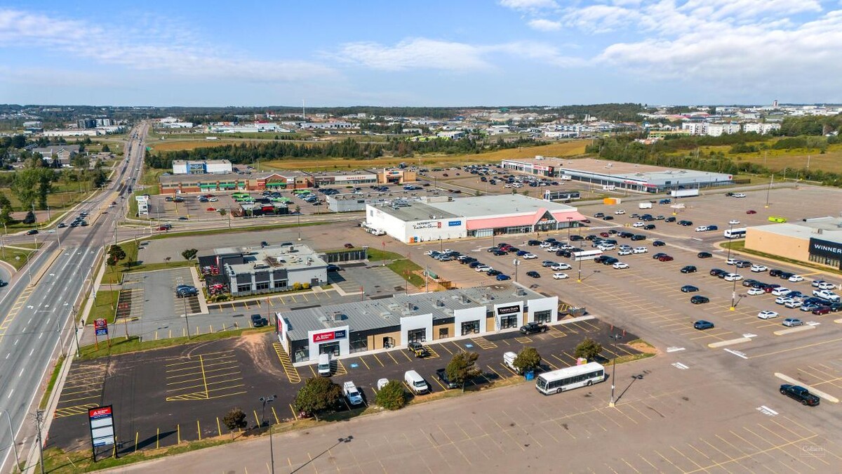 Images Tommy Gun's Original Barbershop