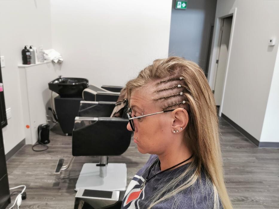 Images Lacombe Home of Extensions and Braiding