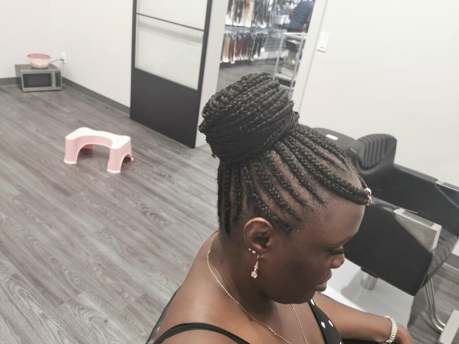 Images Lacombe Home of Extensions and Braiding