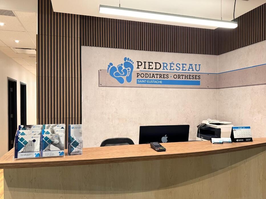 Images PiedRéseau Saint-Eustache - Podiatres et orthèses