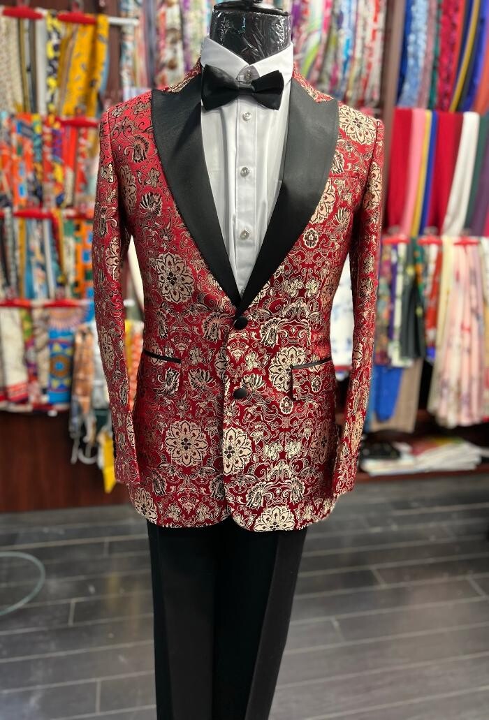Images LeeYonge Bespoke Tailor & Alterations