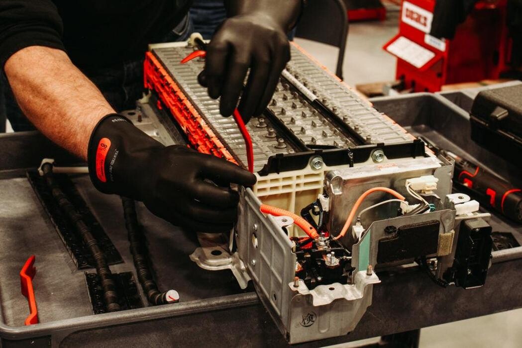 Images iHybrid Battery - Hybrid Batteries Sales and Service