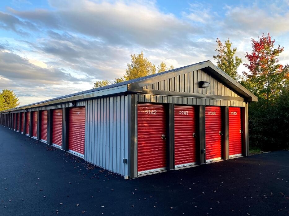 Images Sam's Storage & Dumpster (Online Rental 24/7)