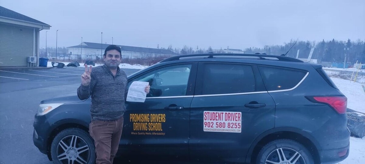 Images Promising Drivers Driving School