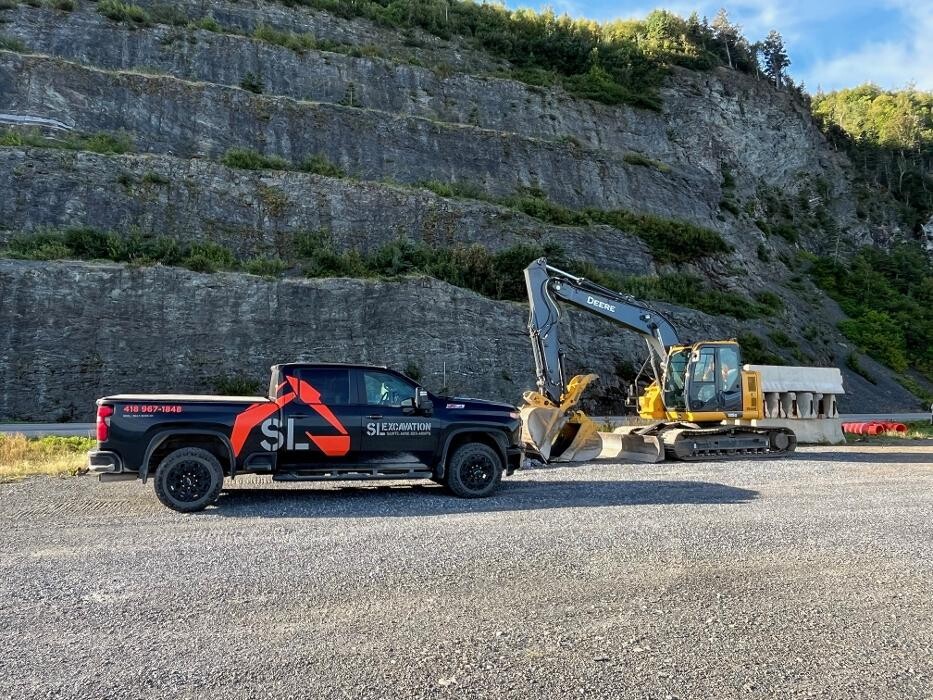 Images SL Excavation