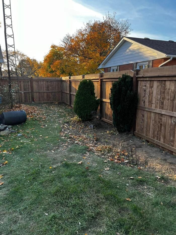 Images Barnim and Robertson Fence and Decks