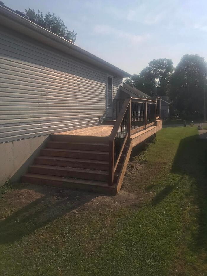 Images Barnim and Robertson Fence and Decks