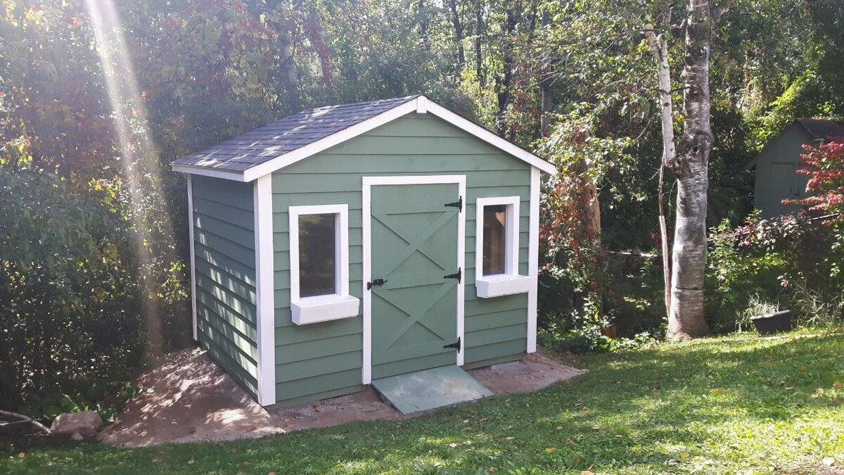 Images Grand River Sheds Inc