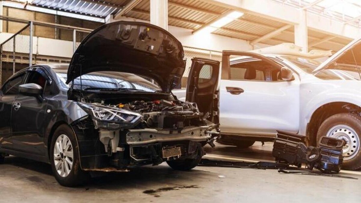 Images UNI-BODY Auto Collision