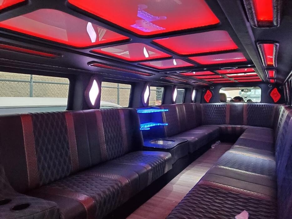 Images Lucid Limousines
