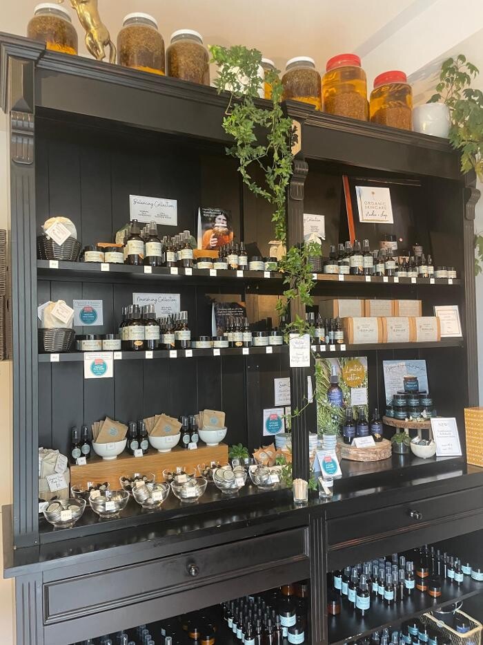 Images Organic Skincare Studio & Shop (Helena Lane Skincare Ltd)