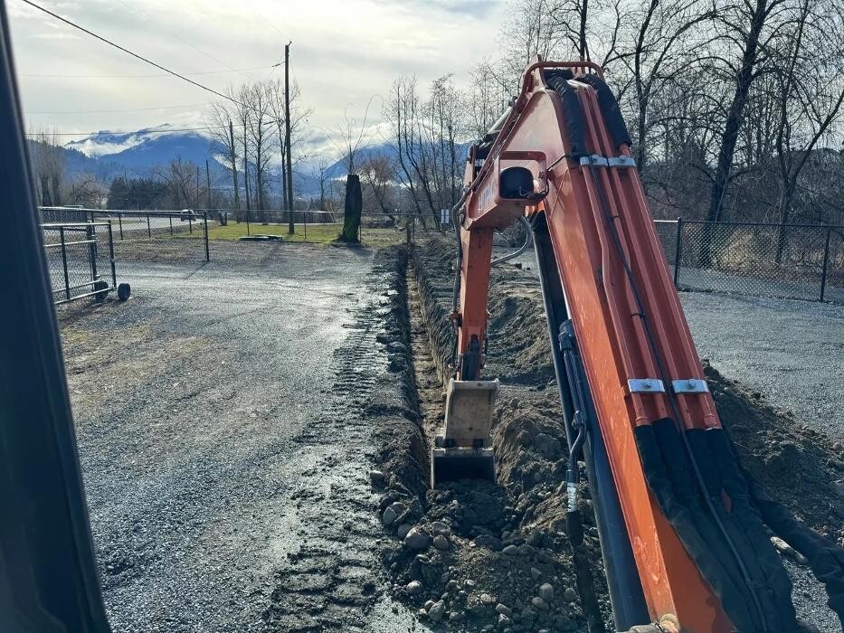 Images Biccum's Excavating