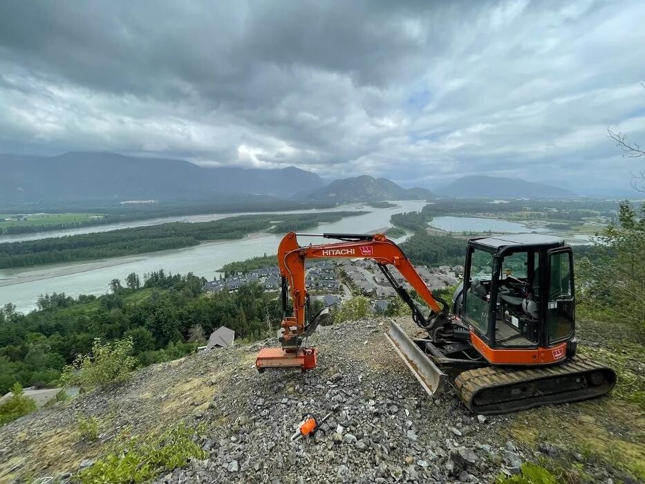 Images Biccum's Excavating