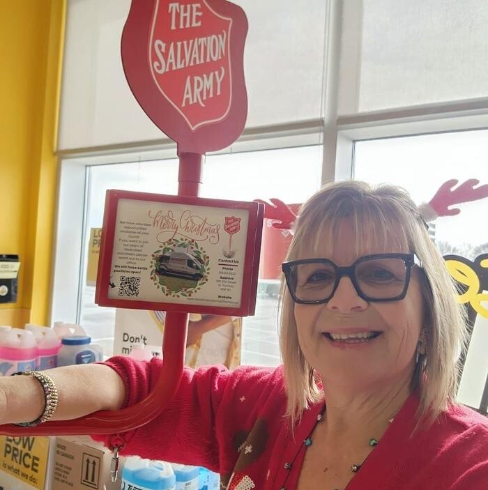 Images Yvonne Steer Realtor Elgin Realty