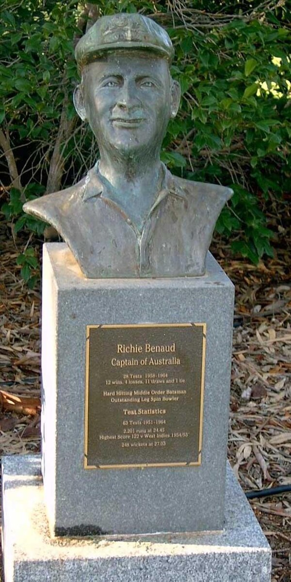 Images Bronze-Plaque.com