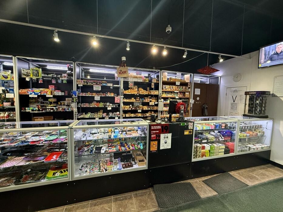 Images The Wee Smoke Shop Vaughan