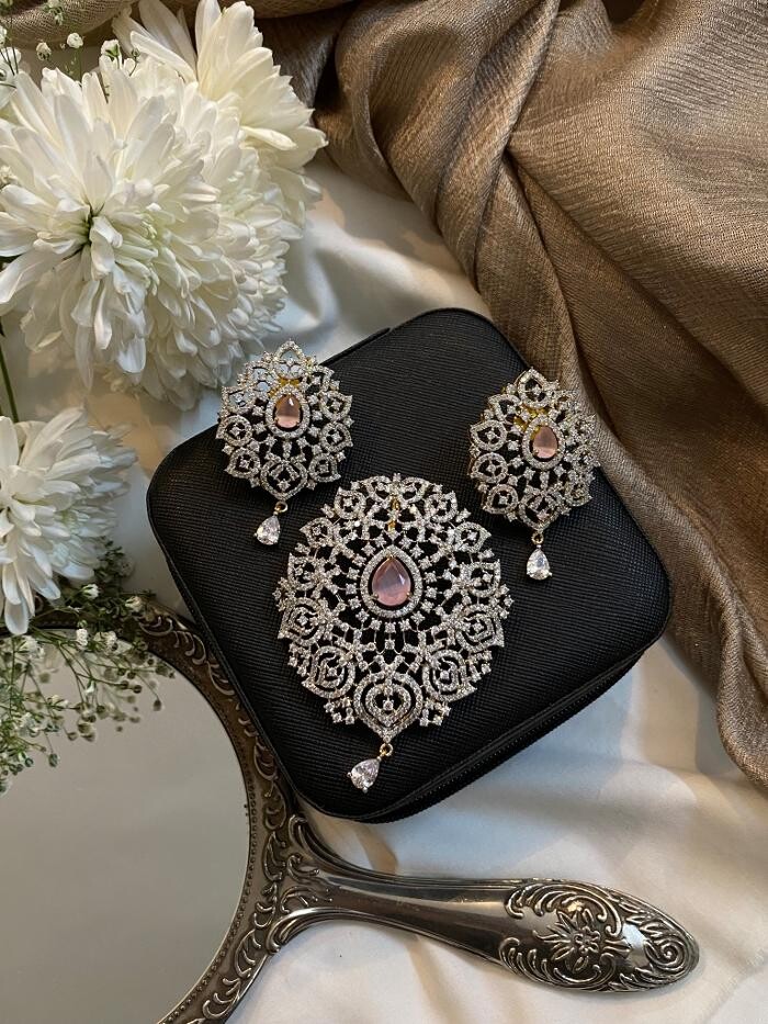 Images Jewelry By Mehnaaz