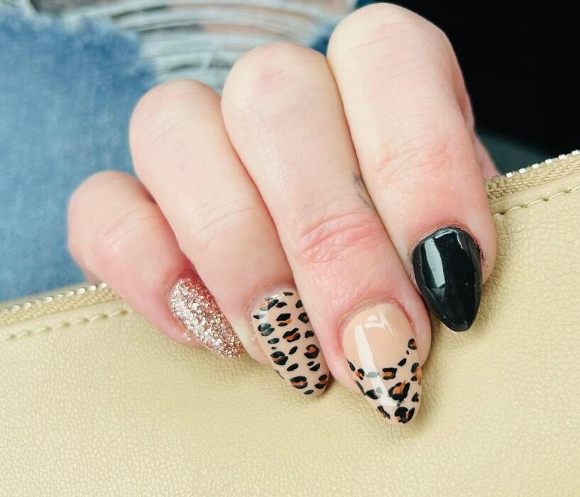 Images Salon Coiffure et D'esthétique en Tête à Tête