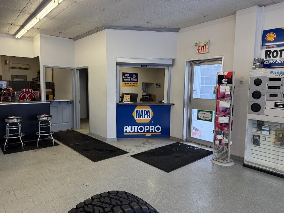 Images Hebert Tire & Auto Repair