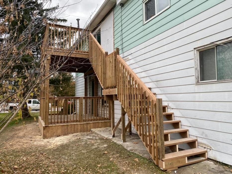 Images S & S Fence & Decks