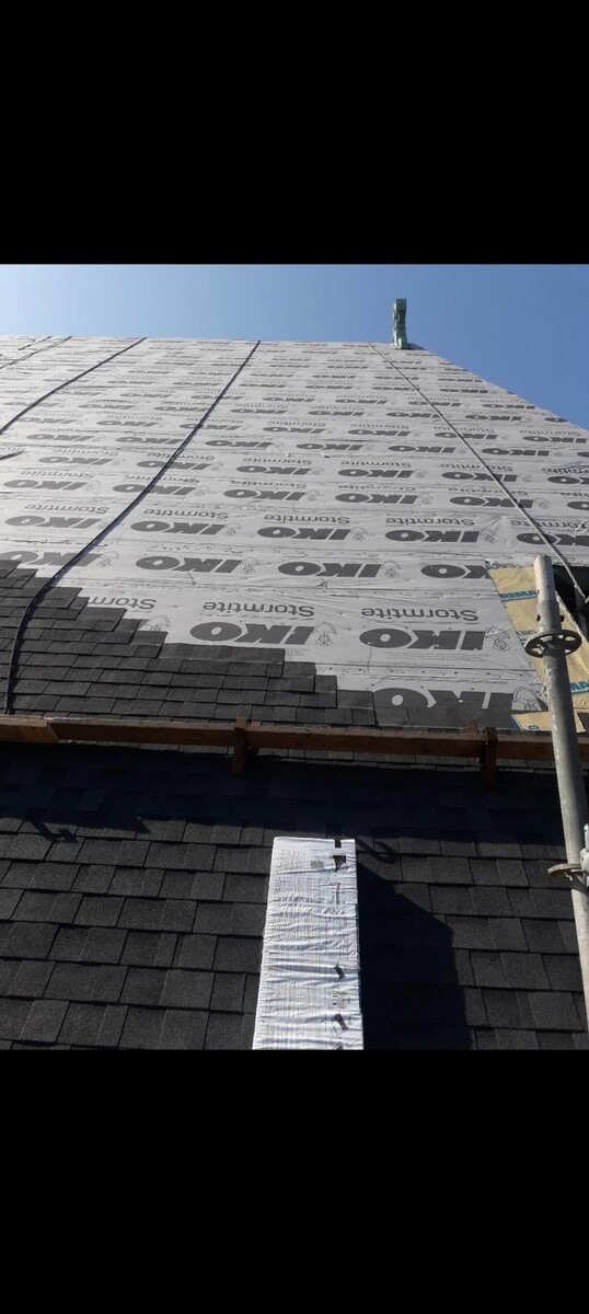 Images Will D's Roofing and Sons