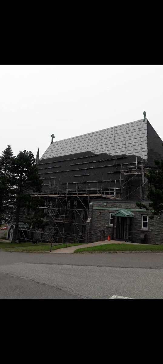 Images Will D's Roofing and Sons