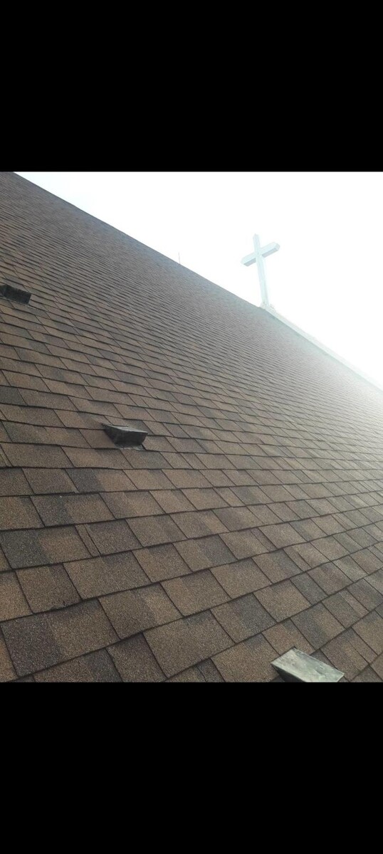 Images Will D's Roofing and Sons