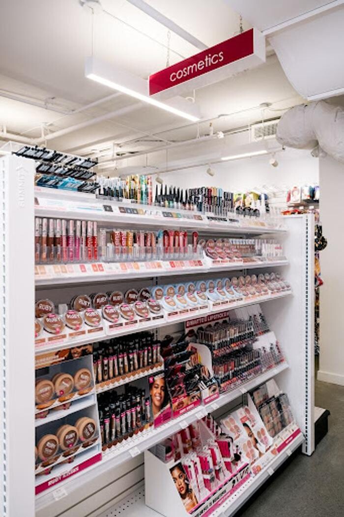 Images Cloré Beauty Supply Store - Hamilton