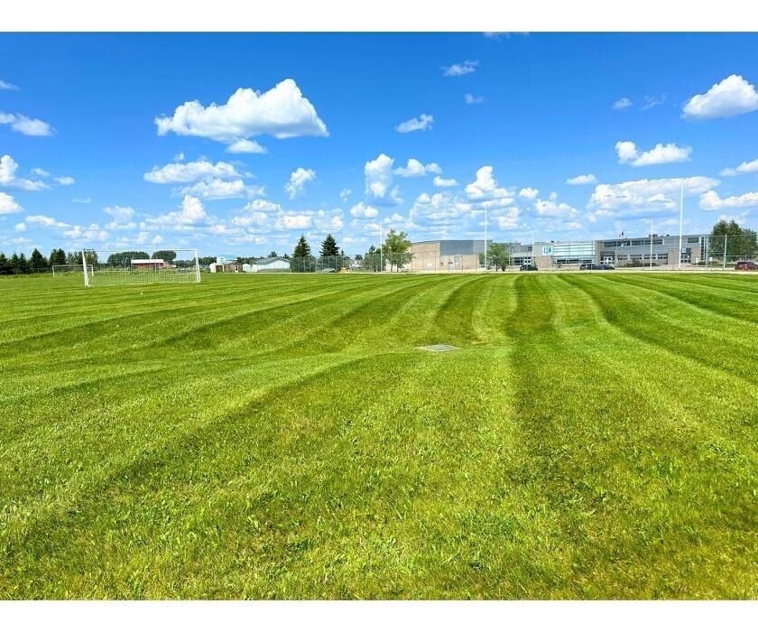 Images CharbonPro Lawn Care