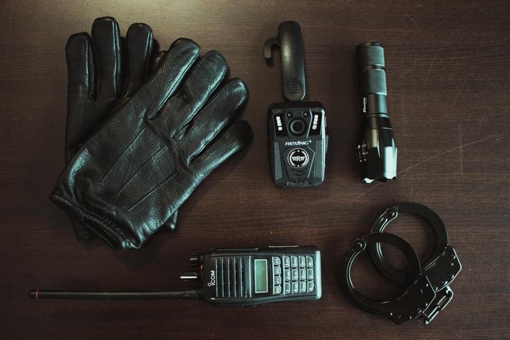 Images Axion Security Services