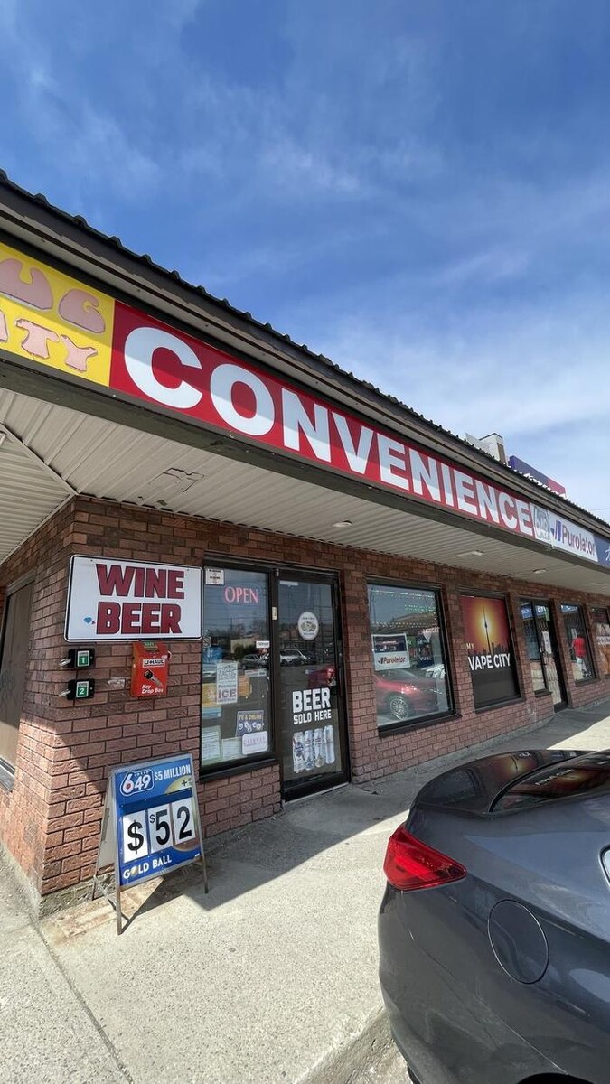 Images CoinFlip Bitcoin ATM - My Vape City (Oshawa)